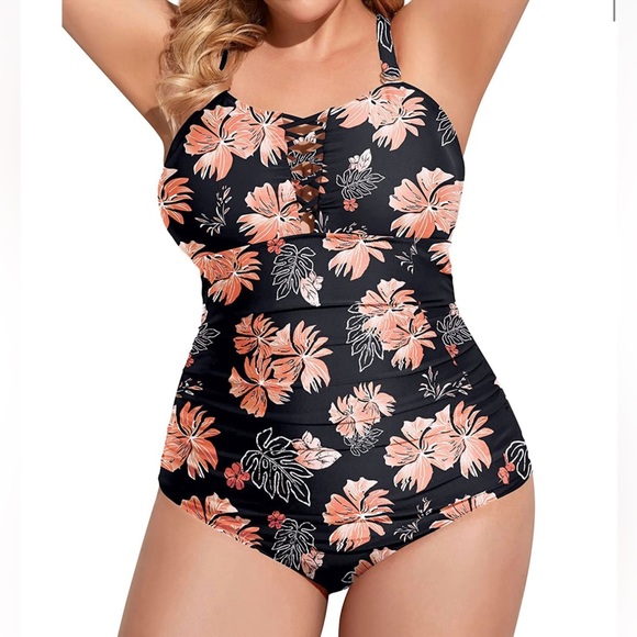 Women's One Piece Floral Swimsuit Plus Size Swimwear Bathing Suit NWOT 16W - Picture 1 of 1